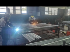 Tak spawano ogrodzenie 3D wysłane do Australii