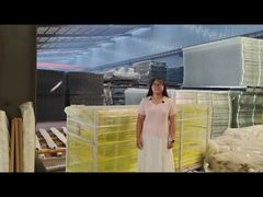 Pakowanie paletowe z zabezpieczeniem krawędziowym