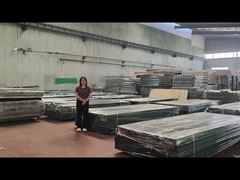 Styl słupkowy ogrodzenia rurowego