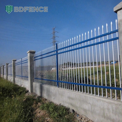 Galwanizowany proszek powleczony czarnym spawany rurociąg metalowy Ogrodzenie stalowe Panele ogrodzenia żelazne