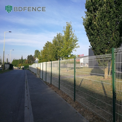 Panele ogrodzeniowe o wysokiej bezpieczeństwie przyzwoitości 3D pokryte pvc ściany ogrodzenia metalowe panel ogrodzenia sieci stalowej ocynkowanej sieci 3D dach ogrodzenia