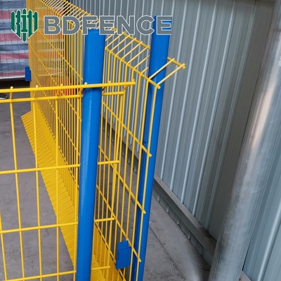 Q235 Ogrodzenie z żłobem stalowym z tablicą palców do budowy