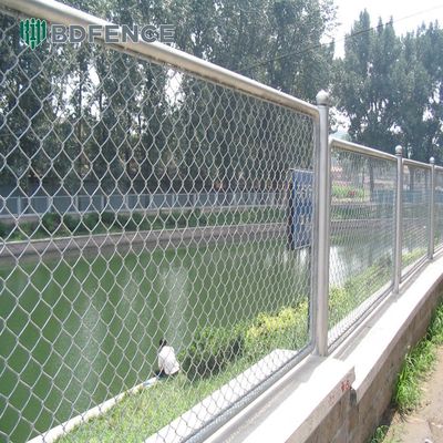 2.5mm-3.0mm PVC Coated Chain Link Fence Rolls China Factory 60 X 60mm Hole Wire Mesh Fence 5ftx25FT 1.8-6.0mm Thickness Diamond Wire Mesh Fence