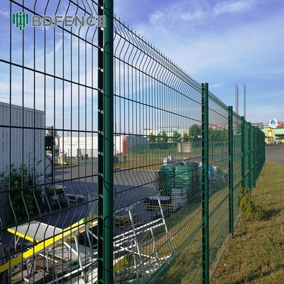 Ogrodzenie willi z siatki V o wysokości 2,0 m Ochrona