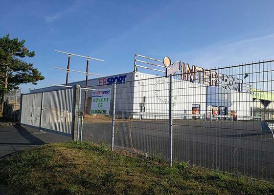 Trwałe Pvc powlekane 3d zakrzywione spawane sieci drutowej ogrodzenie Panel ogrodzenie bariery