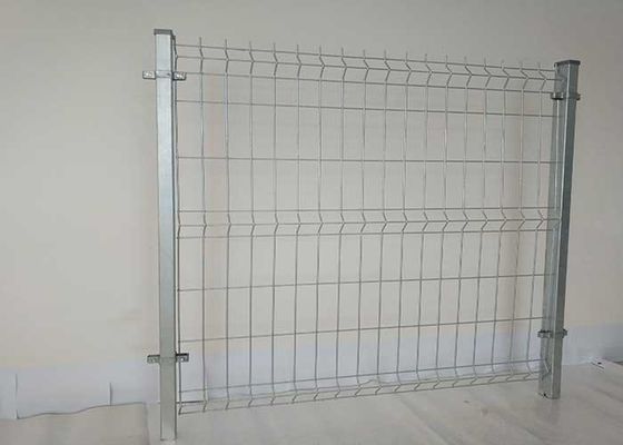 Niestandardowa wysokiej jakości domek zewnętrzny 3D metalowy zakrzywiony spawany siatka drutowa ogród ogrodniczy do ogrodzenia Panel Pvc zielony ogrodzenie