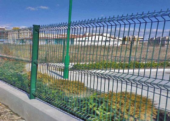 Fabryka Producent Łącze łańcuchowe Farma Ogrodzenie Gorąco zanurzone Galwanizowane Roll 3d Zwierciadło z spawaną siecią drutu Ogród Pasek ogrodowy Panel