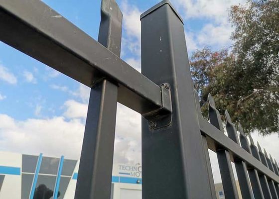 Ogrodzenie rurowe ze stali walcowanej o wysokości 6 stóp Trwałe prefabrykowane Certyfikowane ISO9001