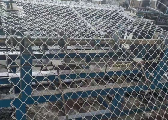 HDG 50x50mm 3,0 mm Ogrodzenie z łańcuchem diamentowym o wysokości 1,5 m