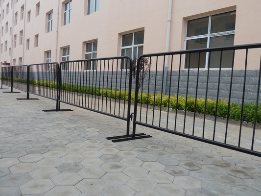 Plastic Galvanized Steel Aluminium Crowd Control Barricade Fence Mobile Foldable Safety Pieszą barierę Event Concert